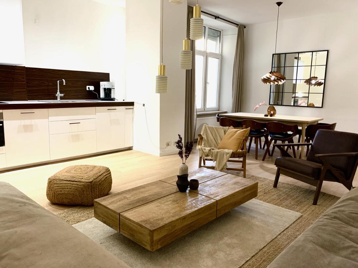 Cosy, Spacious, And Central Berlín Exterior foto